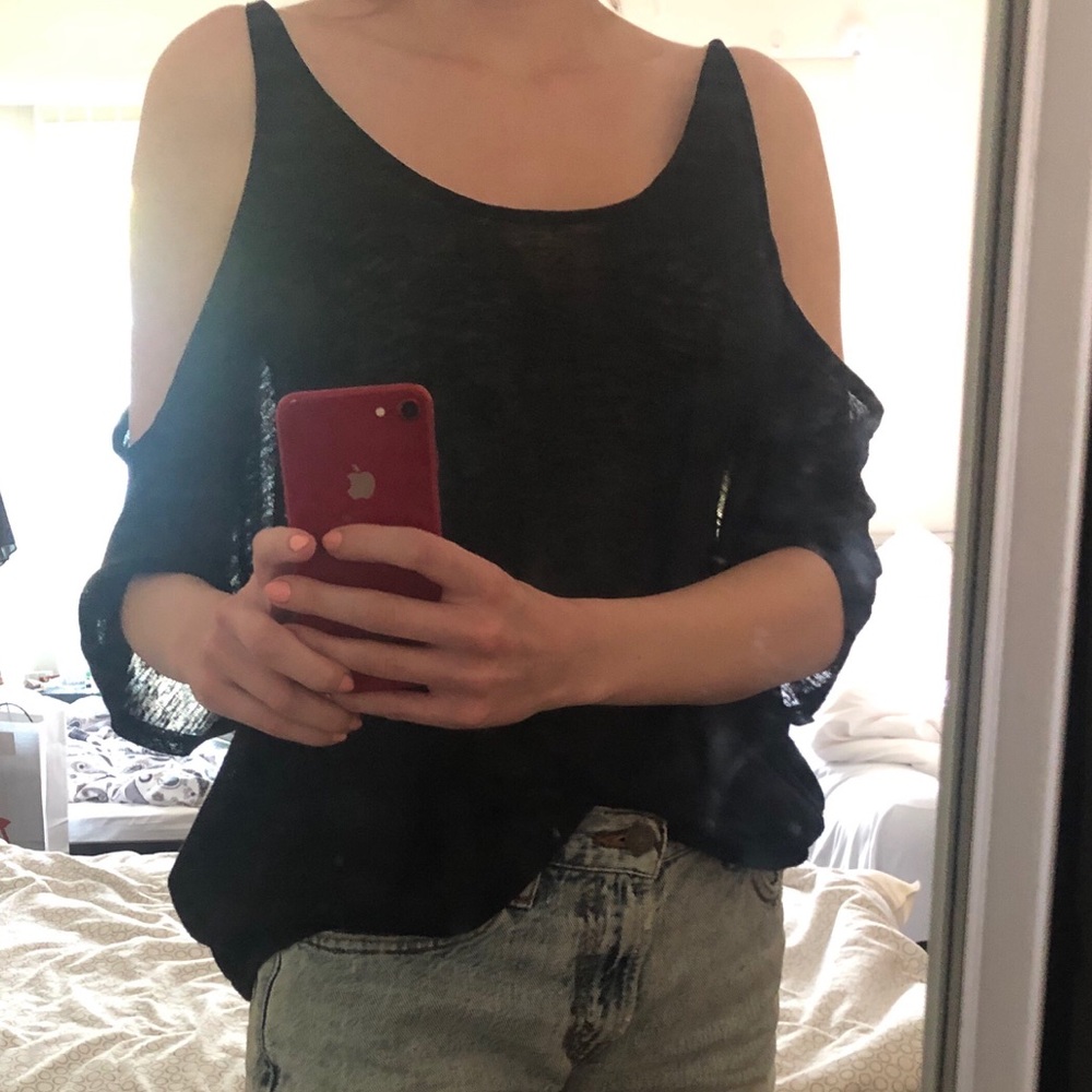 Cut out shoulder top